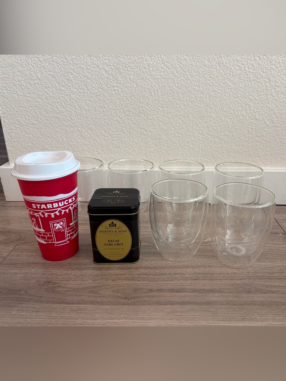 Tea Time Starter Pack - Set of 6 Double-Wall Clear Glasses, Earl Grey Tea & Cup